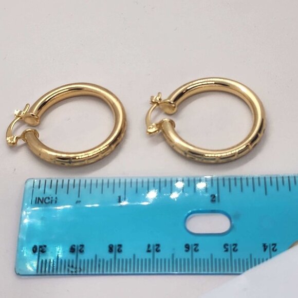 Brand New   Brazilian 18k Gold Filled Hoops Earrings - Picture 2 of 4